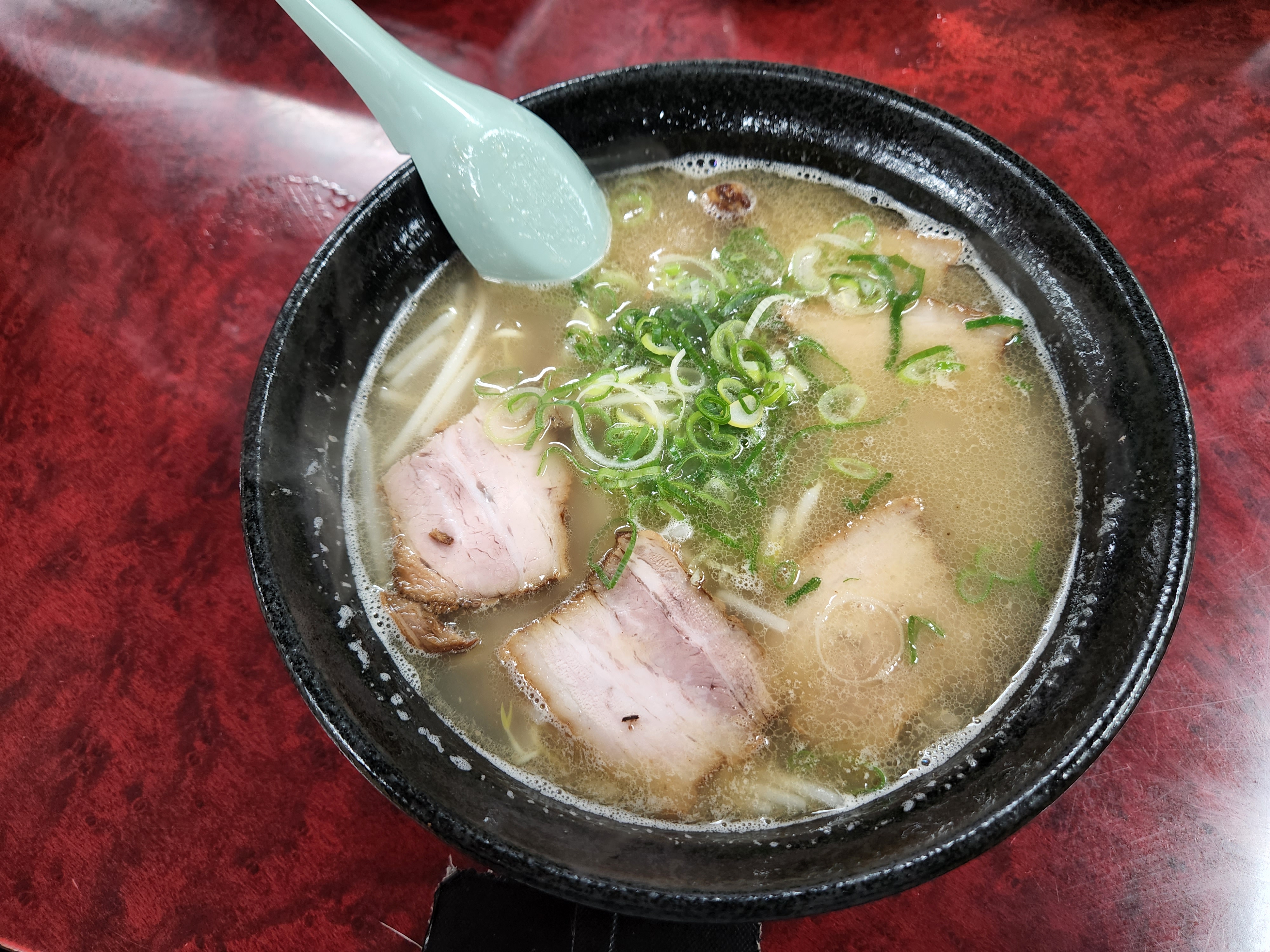 鹿児島ラーメン 真琴2.jpg