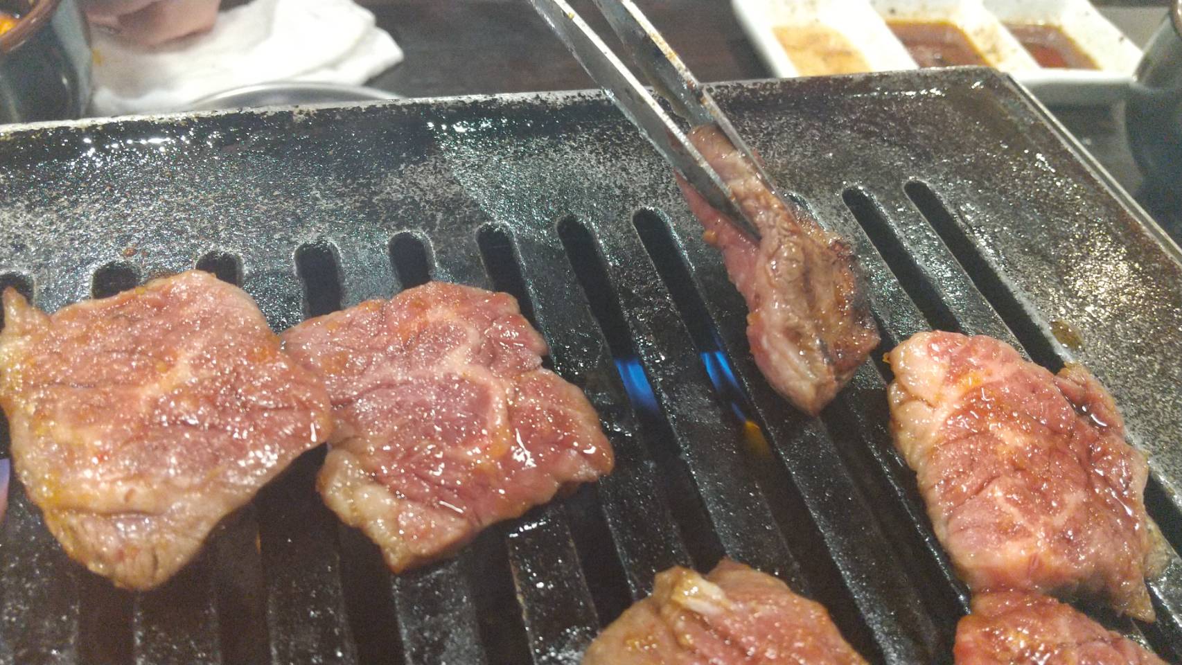 大衆焼肉ホルモン万吉2.jpg